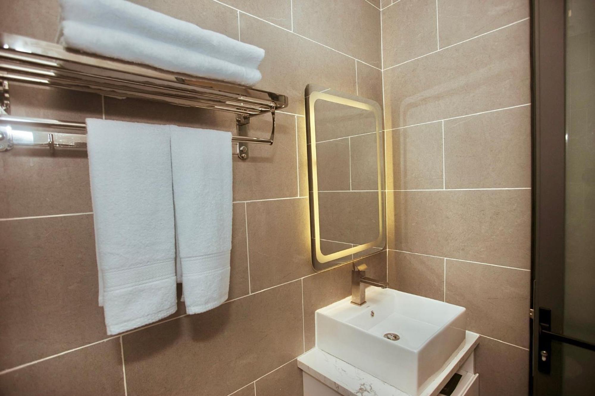 Lee Charming Hotel Nha Trang Dış mekan fotoğraf